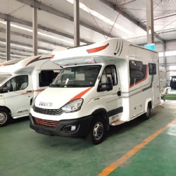 IVECO Ousheng 6 Person C-Type Motorhome